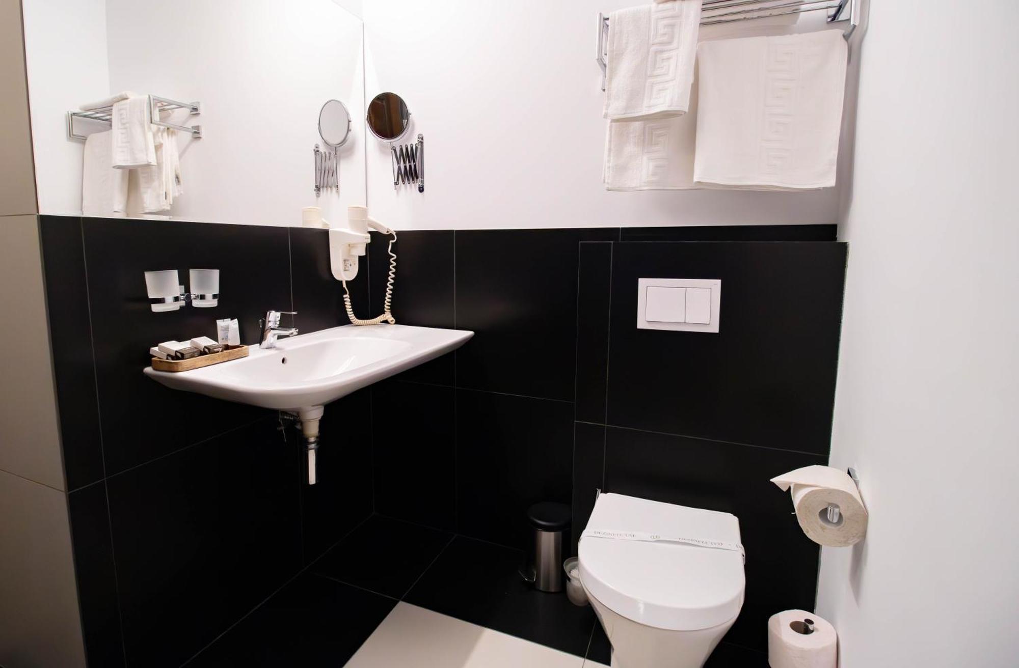 Hotel Ottimo Braşov Eksteriør billede