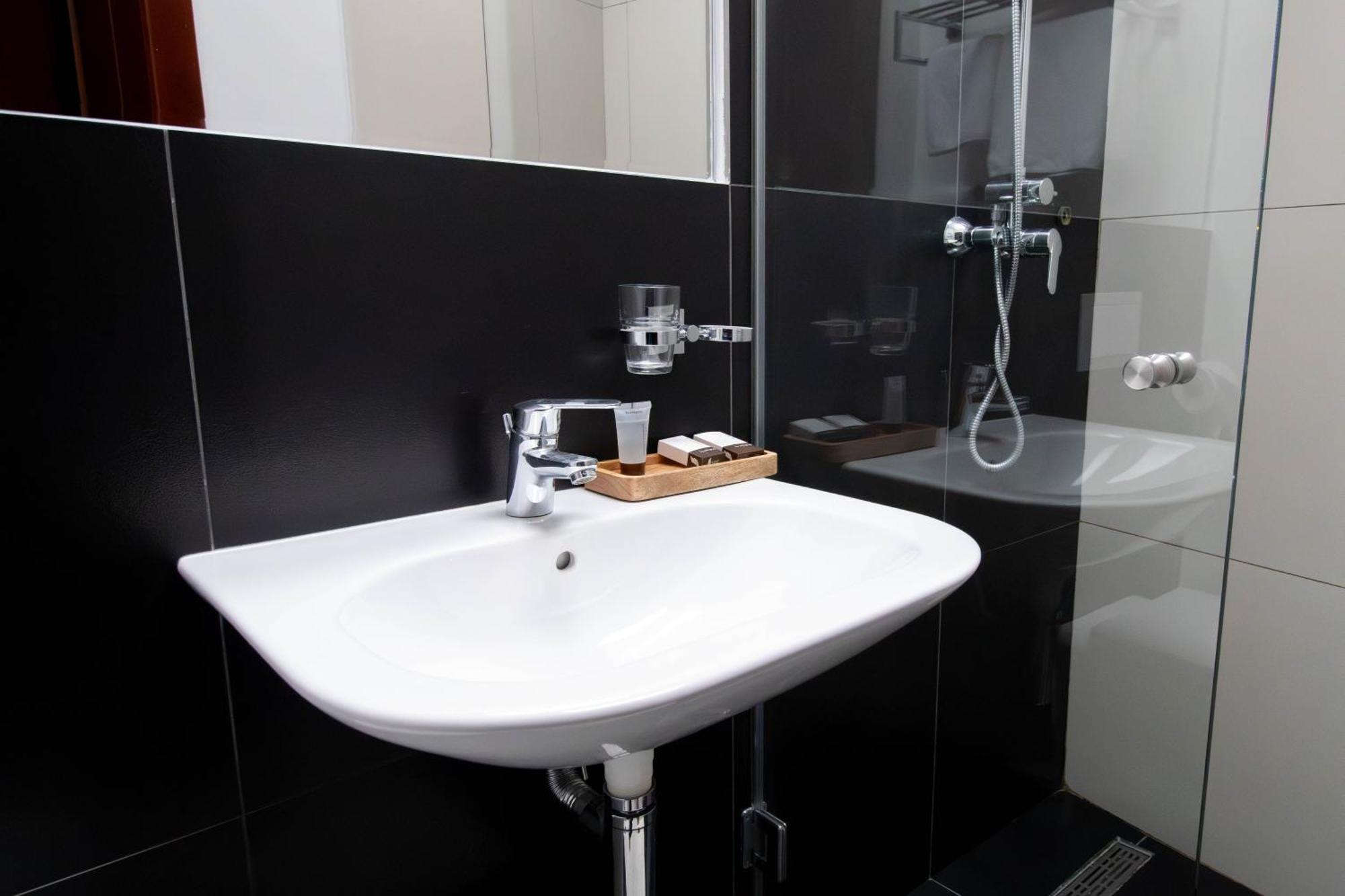 Hotel Ottimo Braşov Eksteriør billede