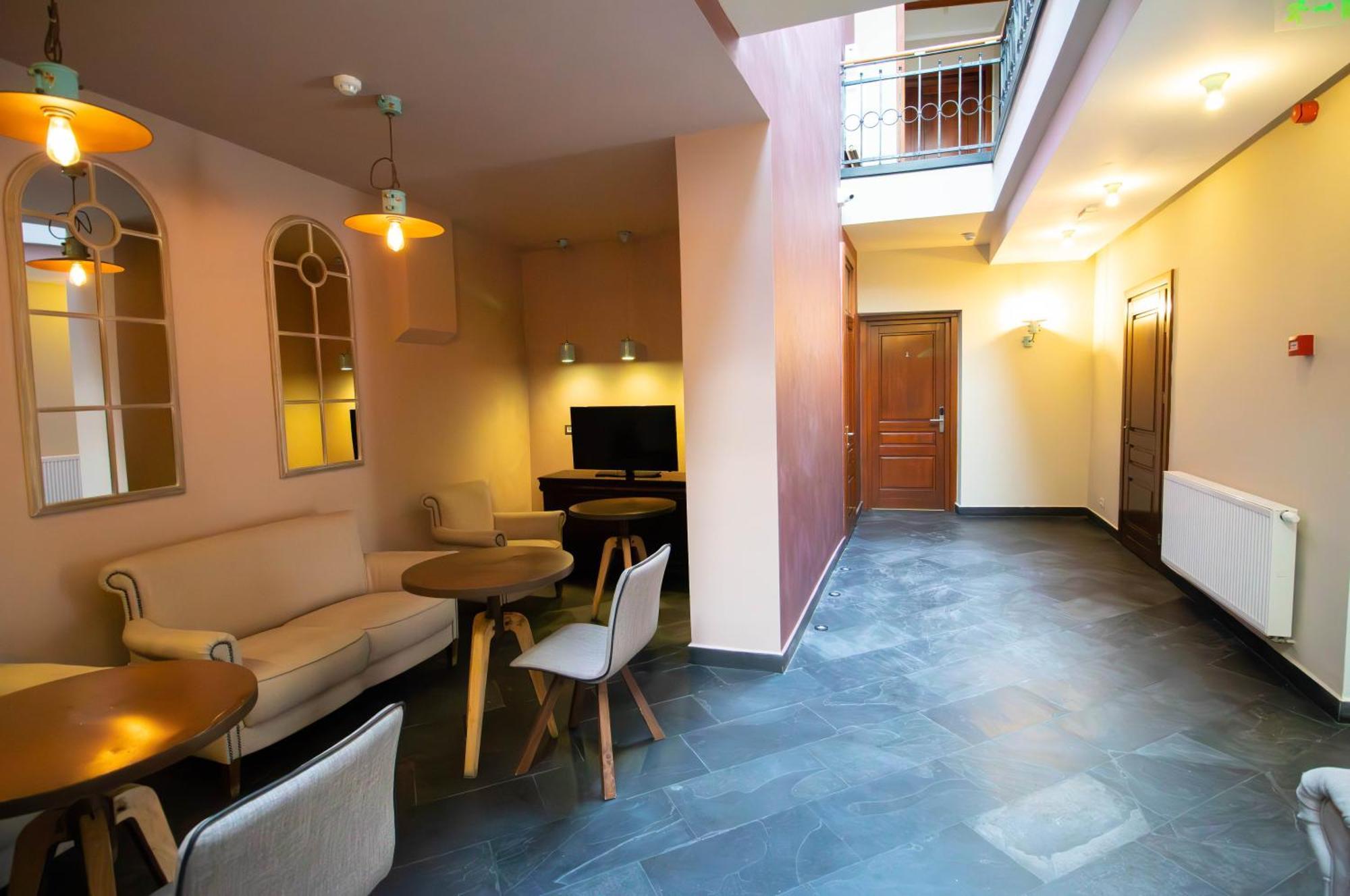 Hotel Ottimo Braşov Eksteriør billede