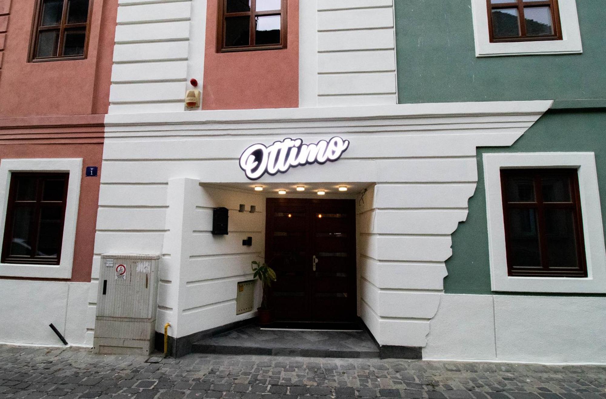 Hotel Ottimo Braşov Eksteriør billede
